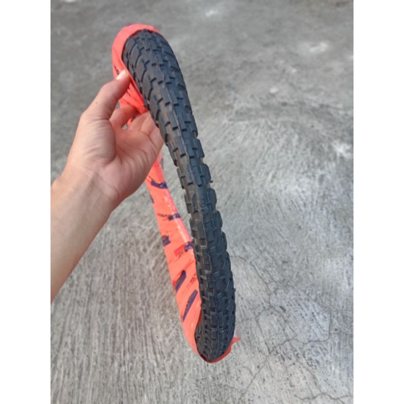 BAN BAN LUAR VESPA KLENTENG 300/325 RING 8 BLCKSTONE