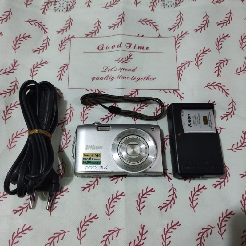 Kamera Digital Nikon Coolpix S3300 Bekas Normal