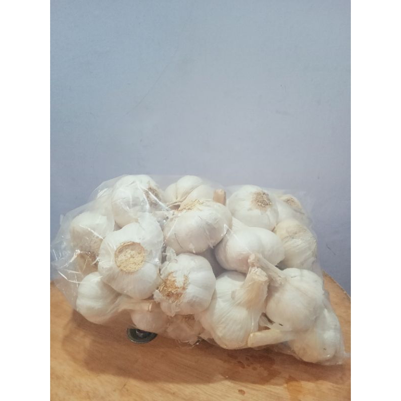 

Bawang .PUTIH SEKILO