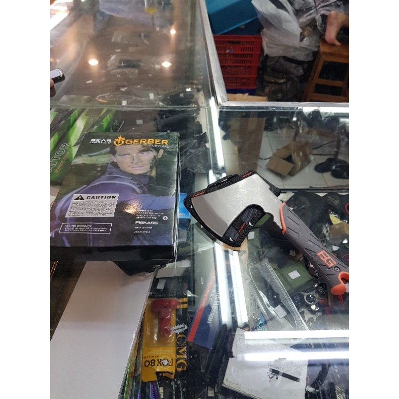 perlengkapan survival kapak model gerber