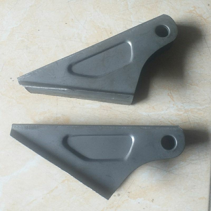 Gantungan Knalpot tsukigi Copy CMS beat vario mio scoopy dudukan knalpot Copy CMS