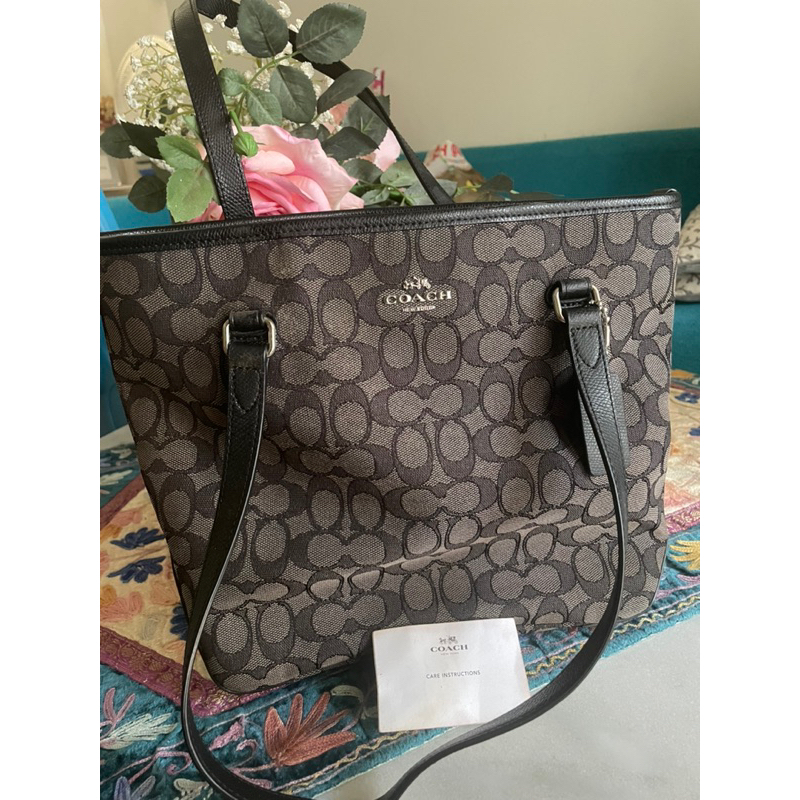 Preloved Coach Totebag Black