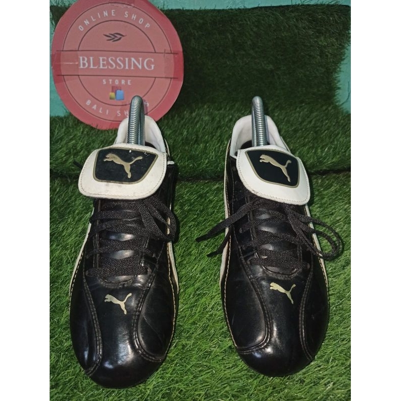 Sepatu Bola Puma Original Uk 40 1/2Minus Pemakaian Wajar, Sol Aman