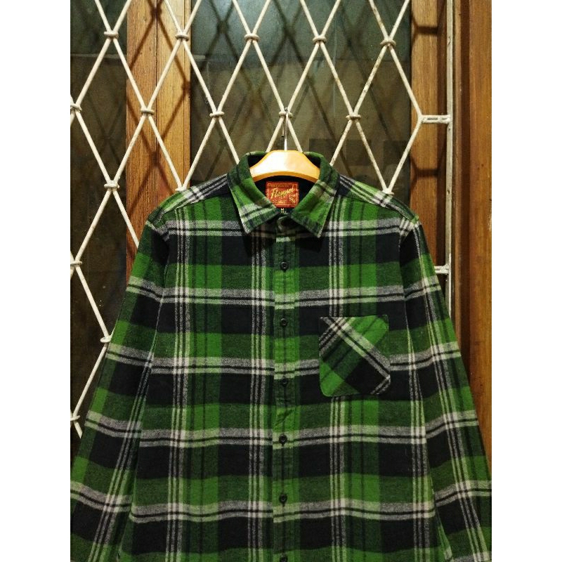 kemeja Outer flannel uniqlo M kasual pria murah terlaris