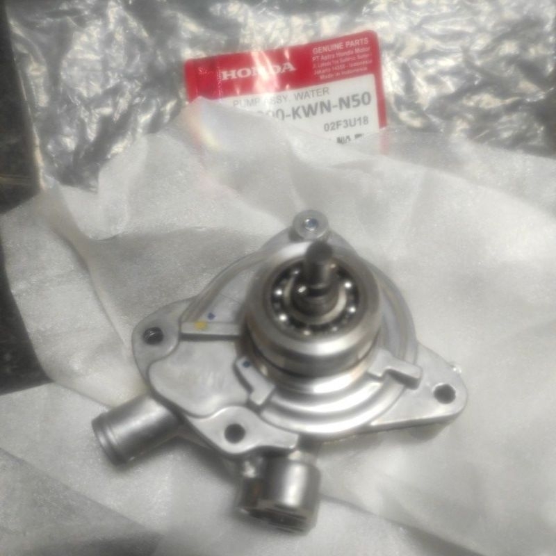 WATERPUMP POMPA RADIATOR VARIO 125 150 ORI