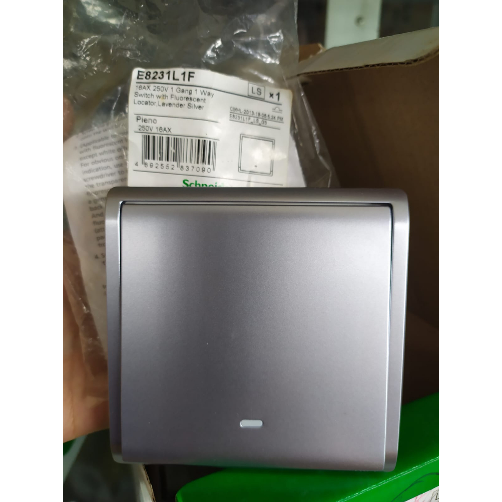 Saklar Schneider Pieno Saklar Schneider Pieno E831TV_WE_G1