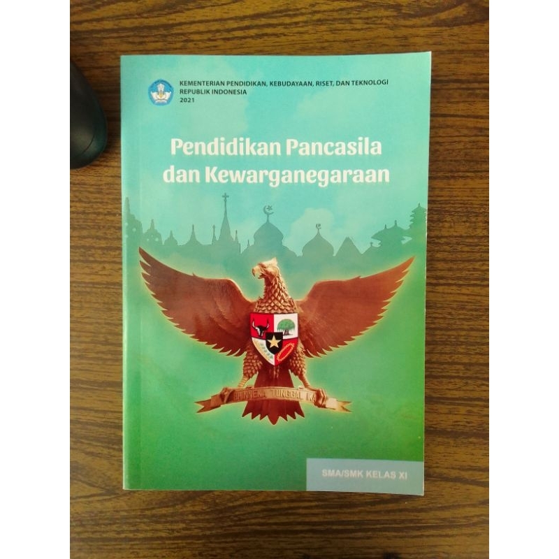 PPKN SMA/SMK KELAS XI : KURIKULUM MERDEKA