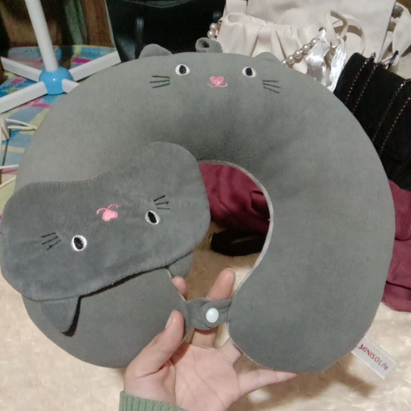 PL Bantal Leher M*niso