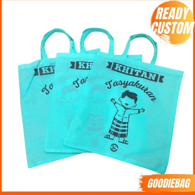 

TAS SOUVENIR KHITANAN TASYAKURAN KHITAN BINGKISAN JAJAN TERMURAH KEKINIAN READY STOK SIAP KIRIM FLAT 25X30 40GSM
