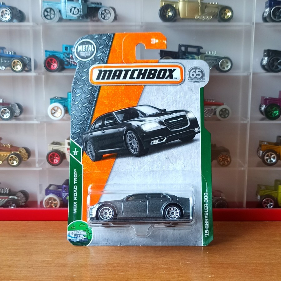 Matchbox 15 Chrysler 300 MBX Road Trip 2018 Metalflake Grey RARE VHTF NUSEL