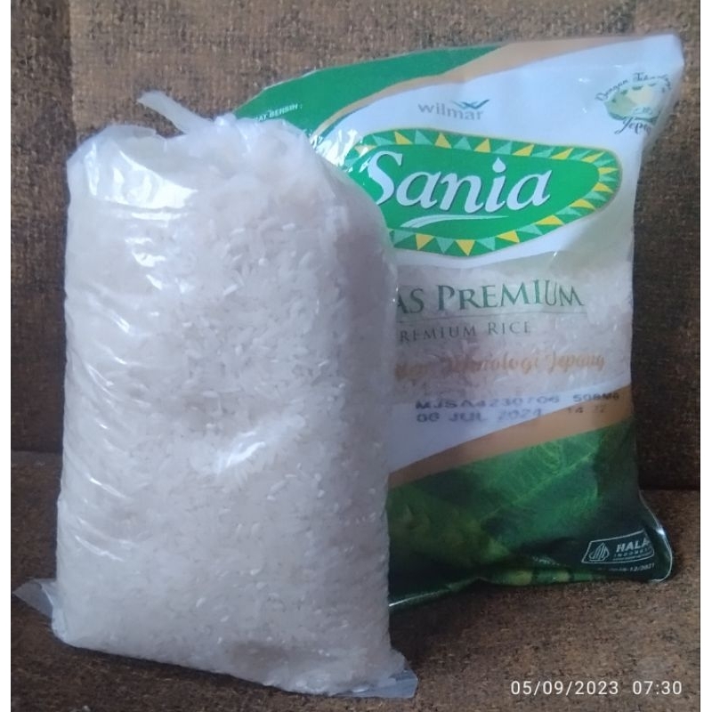 

beras Sania repack 1kg