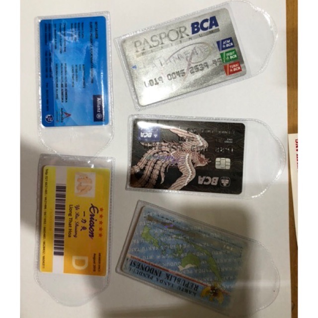 

COVER PLASTIK KTP KARTU ATM DEBIT KREDIT SIM PELINDUNG KARTU