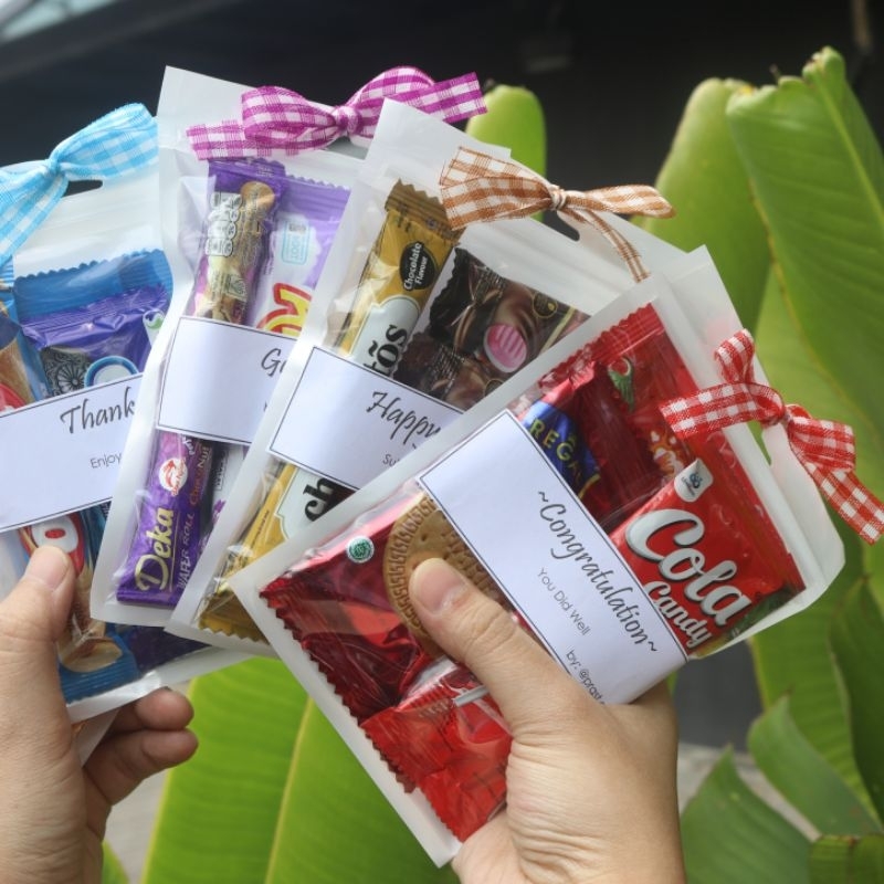 

Mini Gift Snack / Mini Gift / Mini Hampers / Bingkisan / Kado Wisuda / Kado Murah