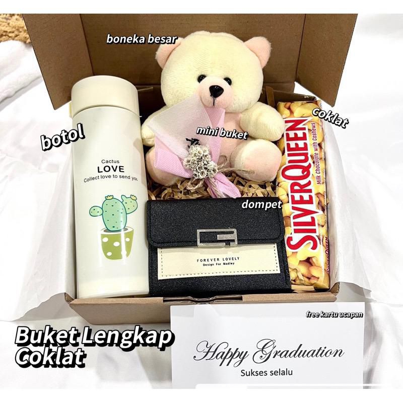 

KADO HAMPERS GIFT BOX HADIAH ULANG TAHUN CEWEK PACAR WISUDA