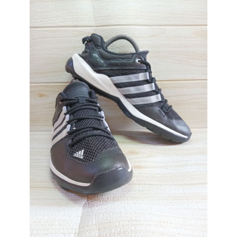 ADIDAS DAROGA PLUS BLACK 43