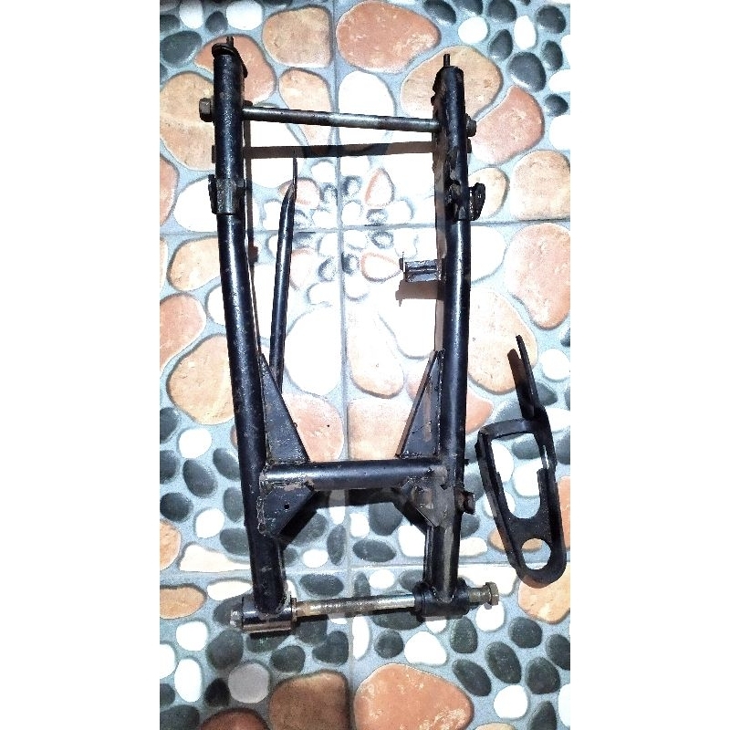 swing arm pulsar 180cc 200cc 220cc arm pulsar 200cc 180cc 220cc arm tiger swing arm bajaj pulsar arm