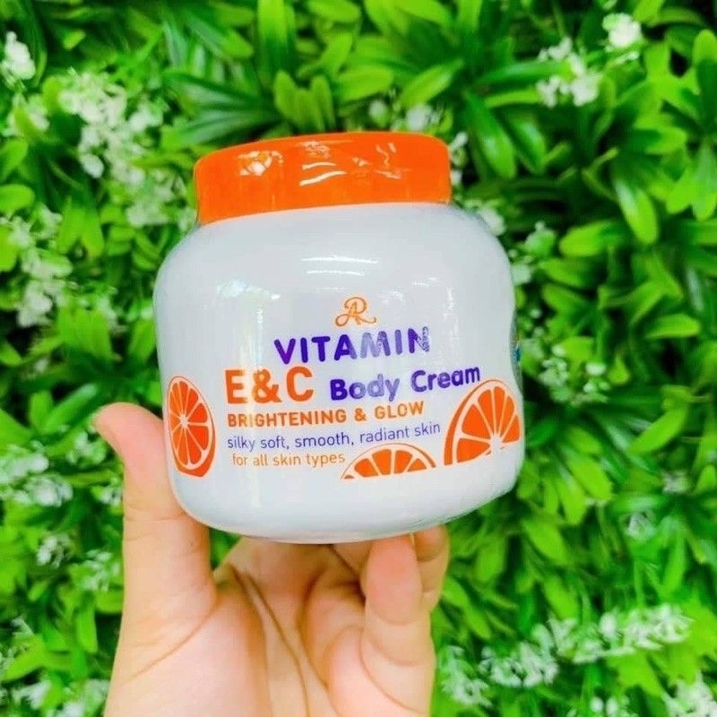 AR VITAMIN E&C BODY CREAM