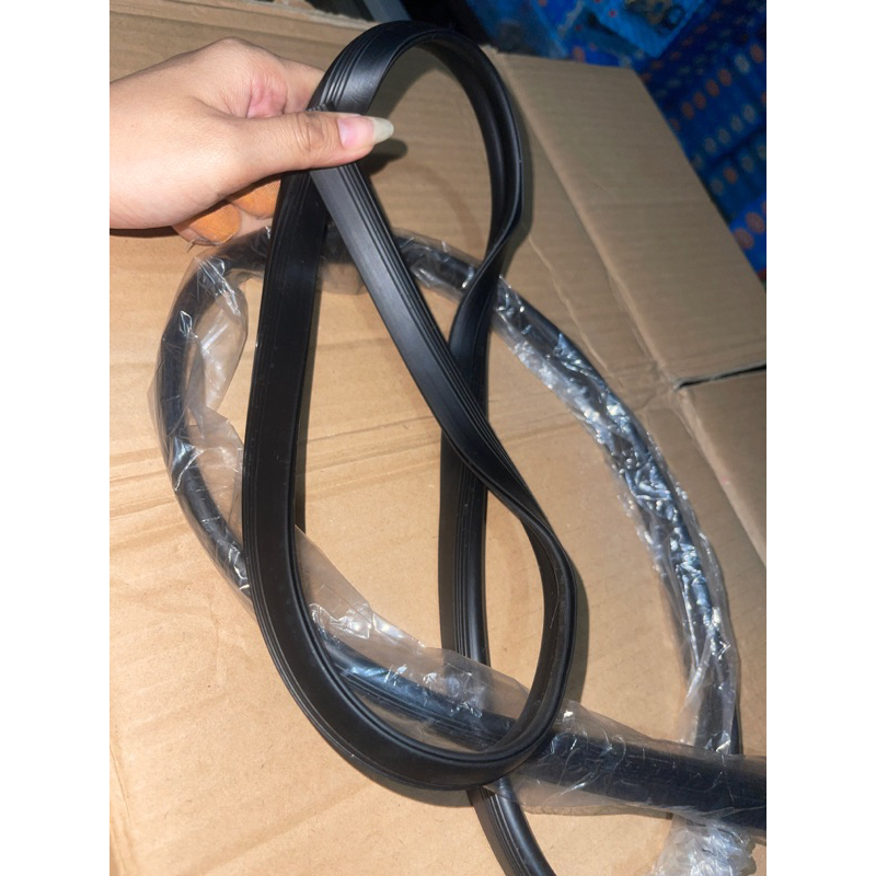 LIS Dada SAYAP KARET VESPA MURAH karet lis dada