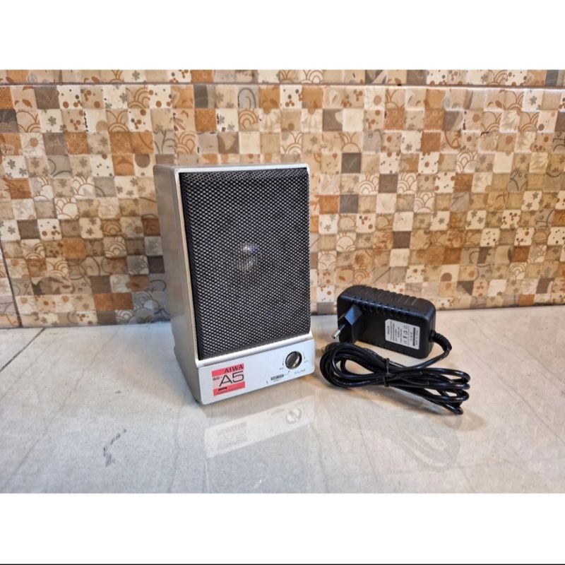 Rare Vintage AIWA SC-A5 Active Portable Mini Speaker