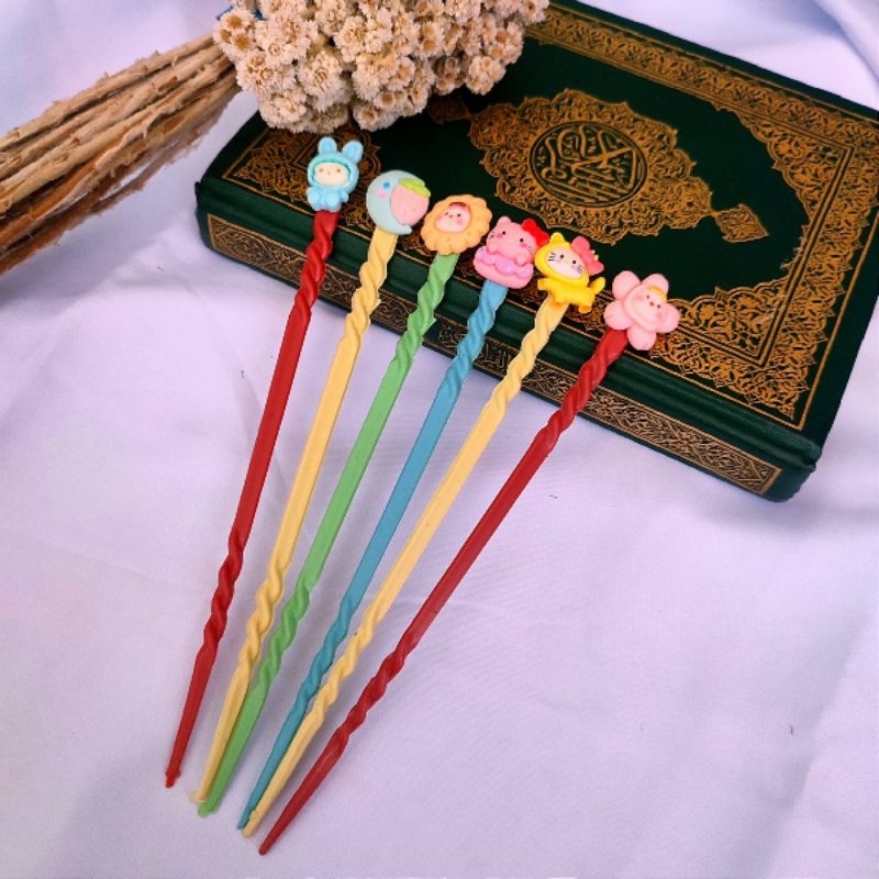 

12 pc Tuding Ngaji Anak Karakter Boneka Lucu Kalam Mengaji