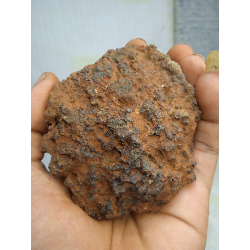 batu satam ukuran besar meteorit