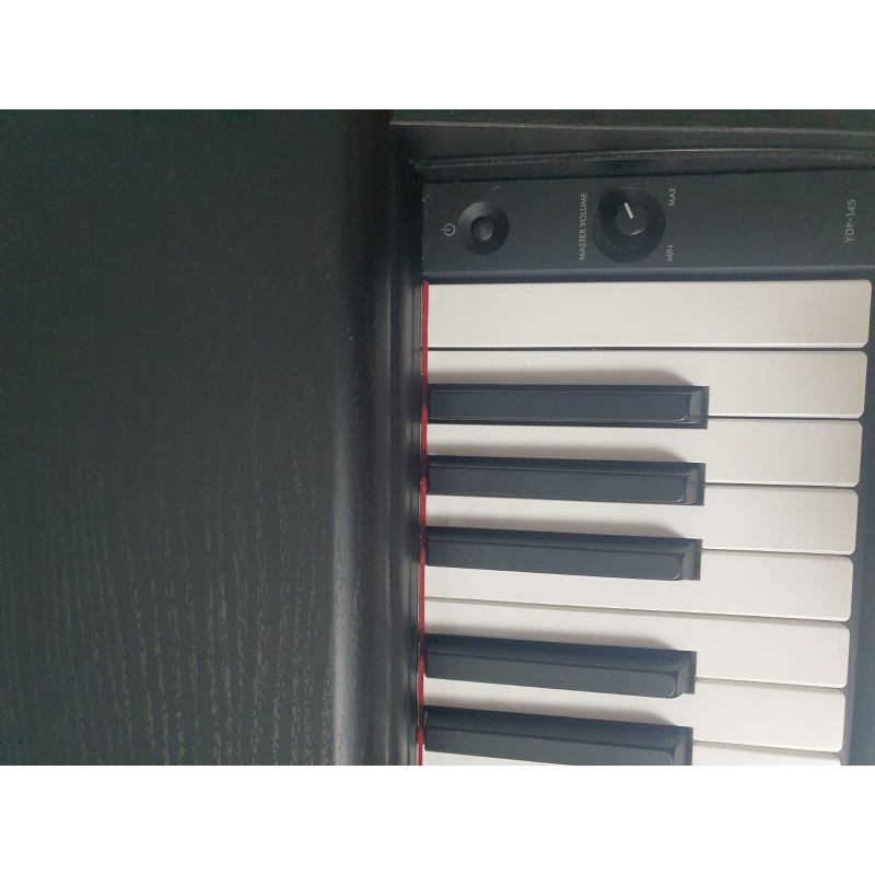 Piano Digital Yamaha Arius YDP 145