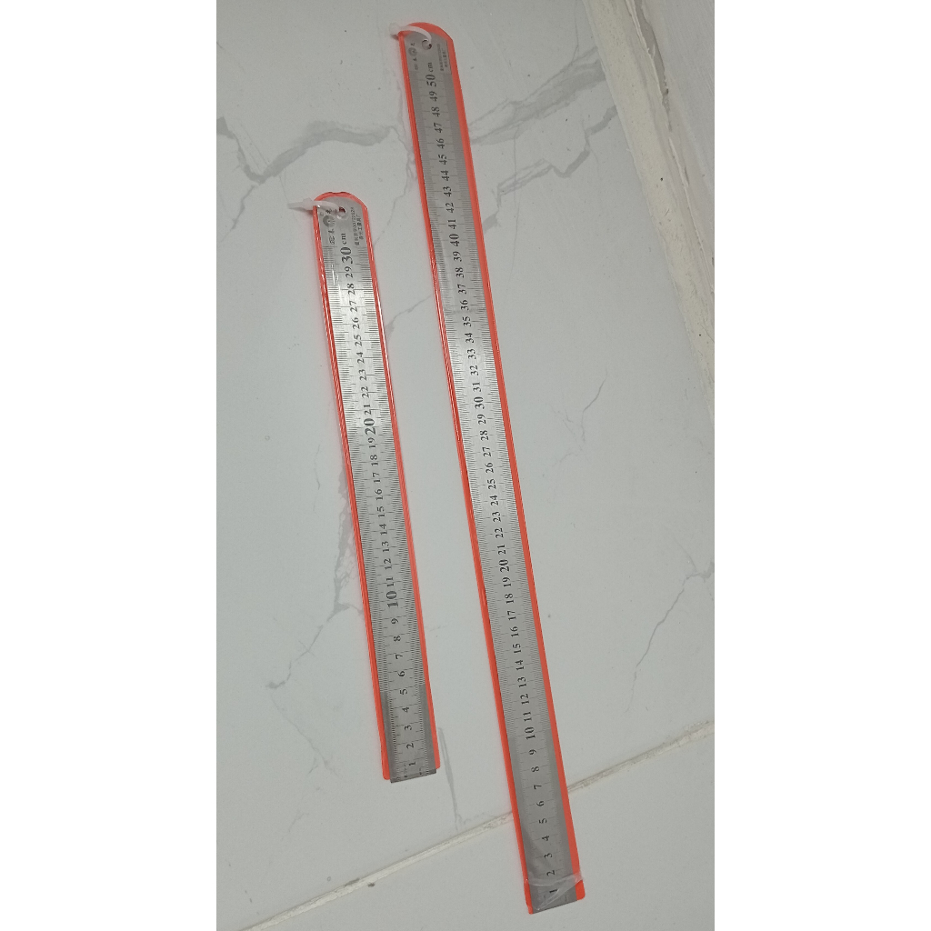 

KX Baja - Toolkit - Penggaris Besi Lurus Besi | Tebal Penggaris Besi Anti Luntur | Penggaris Anti Karat Tebal