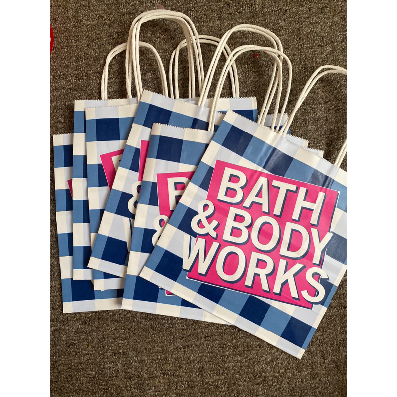 

[CHECKOUT Rp1000] Paperbag Bath and Body Works Original (Harus disertai pembelian product BBW)