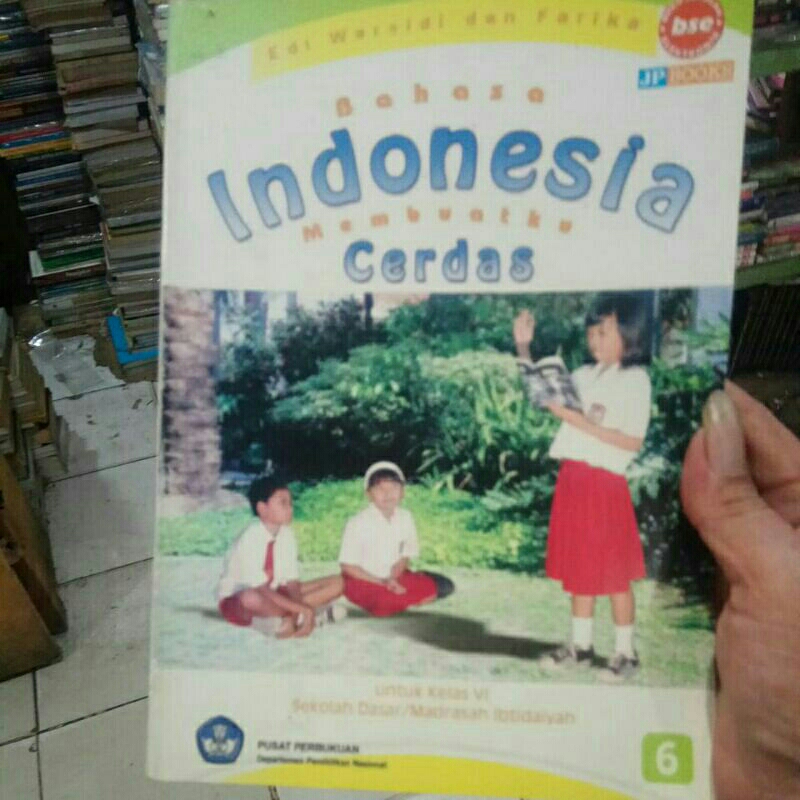 BUKU BAHASA INDONESIA MEMBUATKU CERDAS 6 SD. BSE