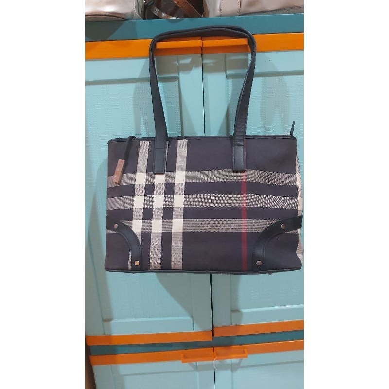 Burbur ala tote