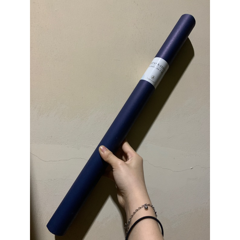 

kertas bungkus kado polos