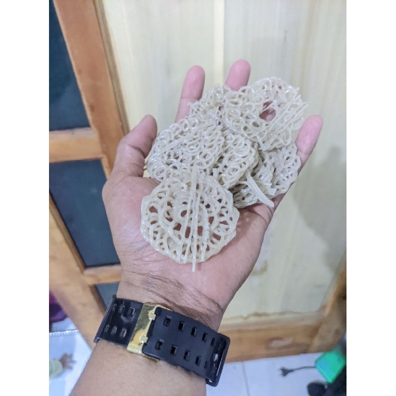 

KRUPUK MENTAH ASLI KEDIRI 1KG