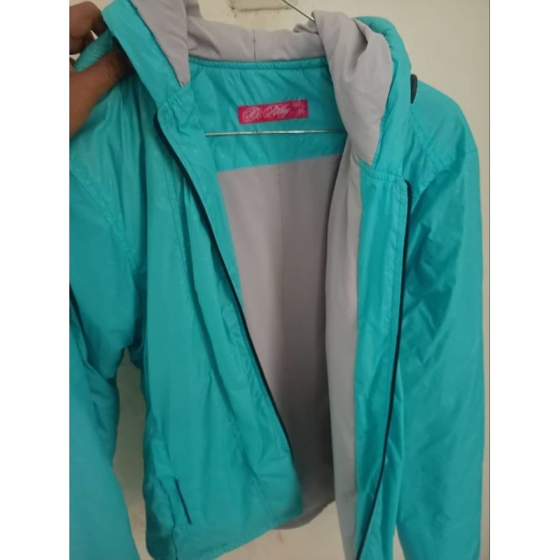 jaket parasut wanita rilley