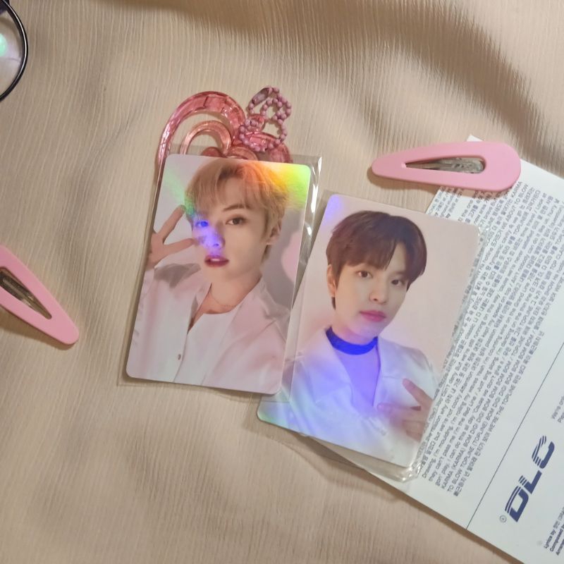 photocard nacific r3 (lee know/seungmin) straykids