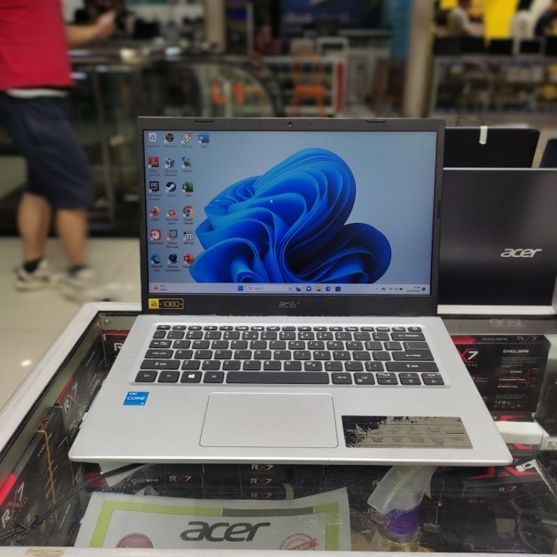 Acer aspire 5 a514 intel core i3 1115G4 ram 4gb ssd 512gb