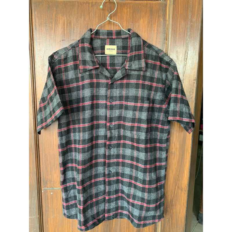 preloved kemeja flanel uniqlo