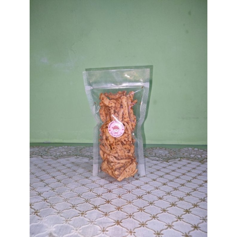 

Basreng pedas daun jeruk / basreng bumbu melimpah / basreng viral rempah daun jeruk / 100gram basreng (vit.asfood)