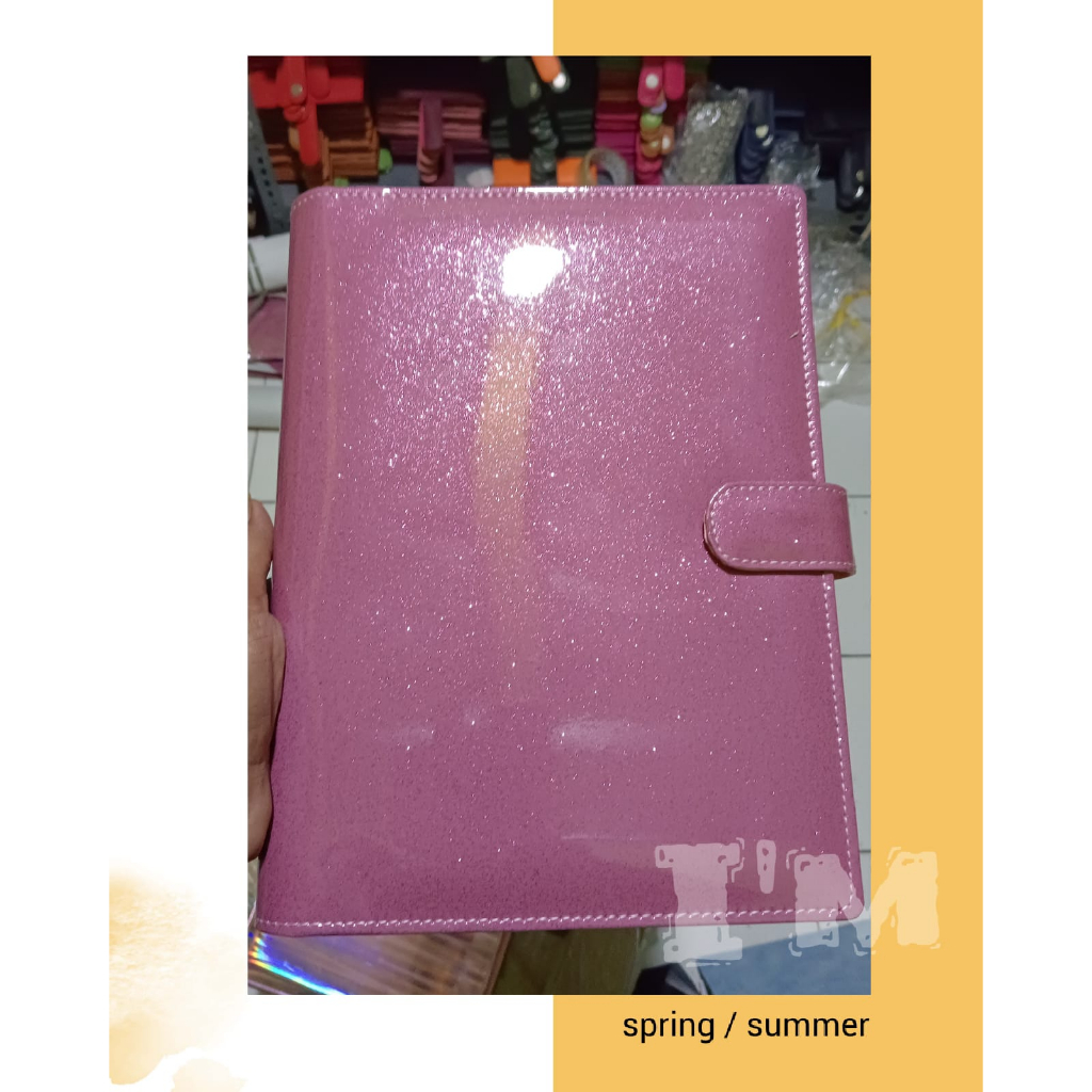 

BINDER GLITER GLOSSY CANDY LAMINASI A5(20RING) B5(26 RING)