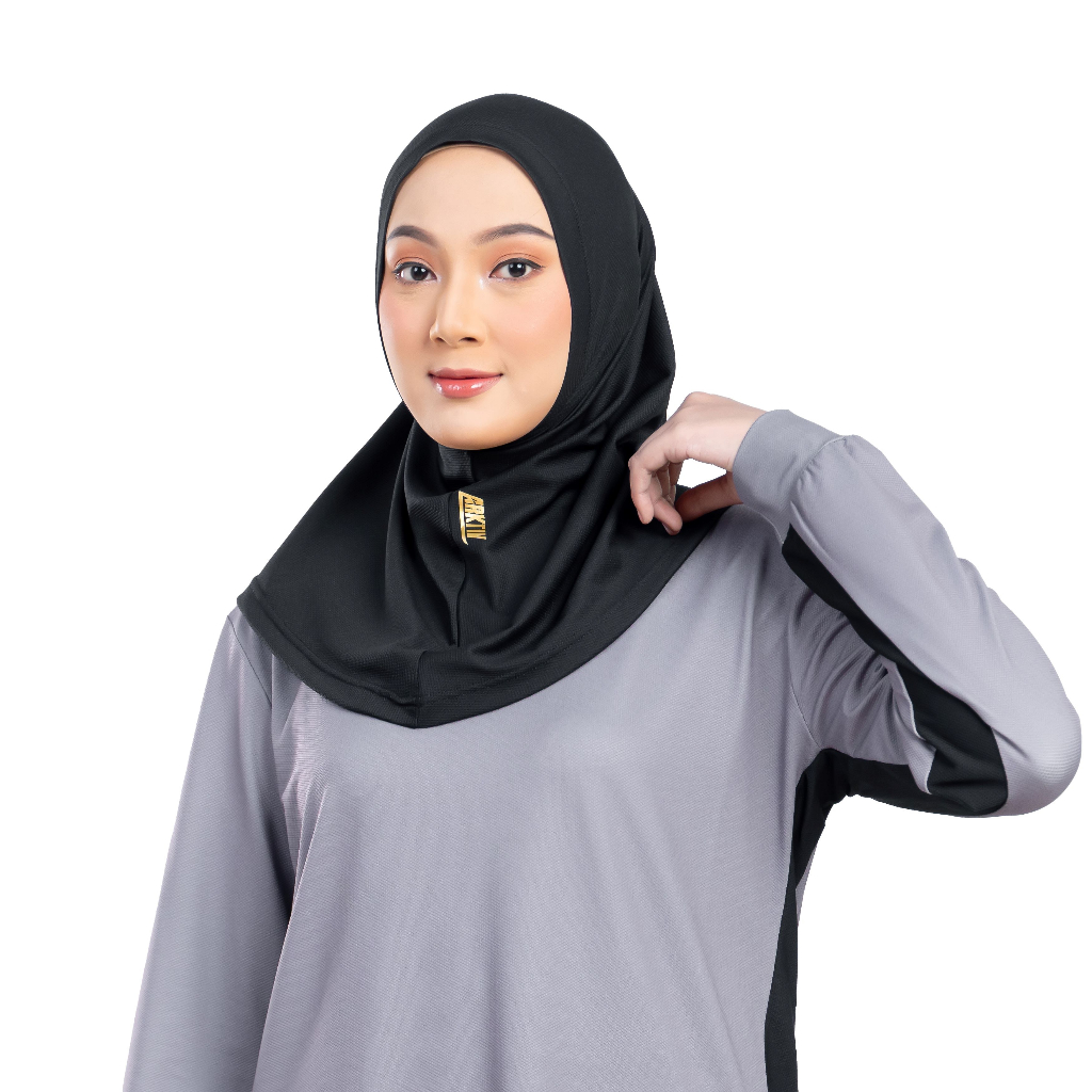 Arktiv Confident Alpha Hijab Black Non Lace x Nycta Gina