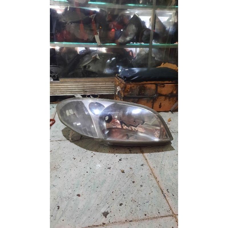 HEADLAMP VIOS LIMO 2002 - 2005 ORIGINAL