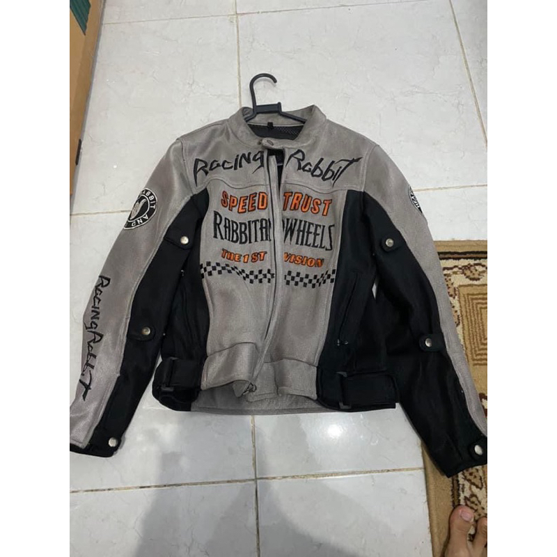 Jaket Rabbit And Wheels Destroy