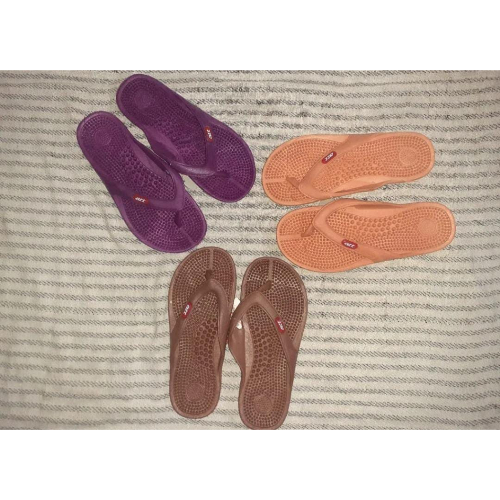 sandal refleksi kesehatan wanita/sandal jepit