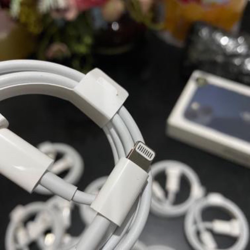 KABEL FAST CHARGING TYPE C TO LIGHTNING