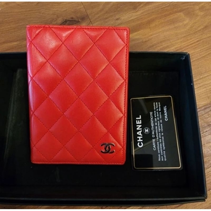 VGC Chanel Passport holder #22