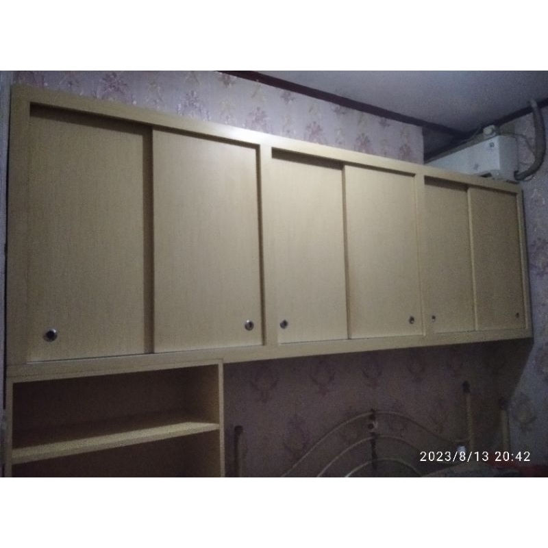 lemari gantung, pintu sliding custom