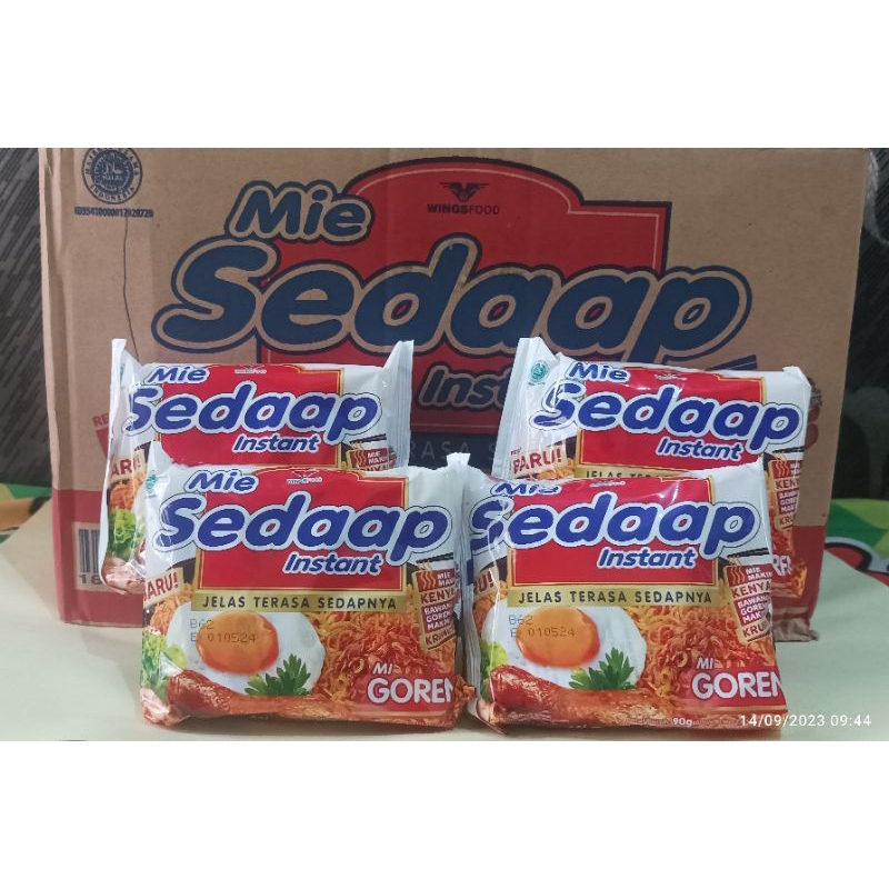 

Sedap Goreng PAKET dapat 5 pcs Mie instan