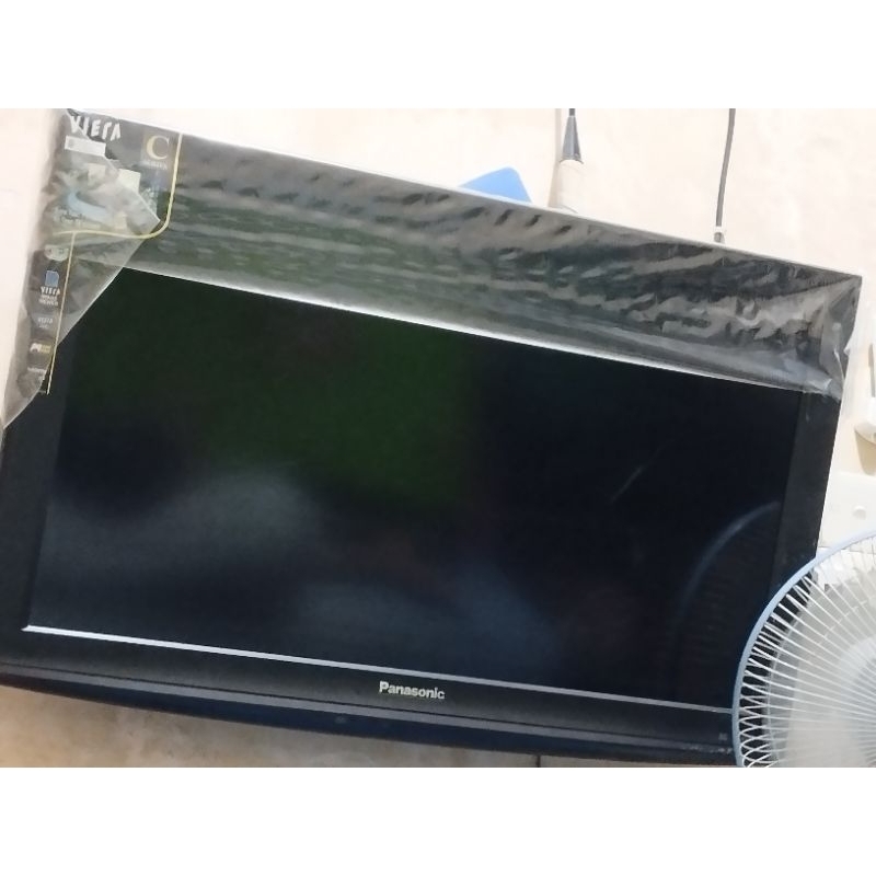 tv panasonic lcd 32 inchi rusak