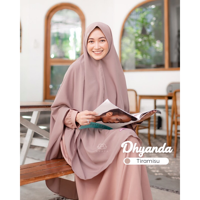 Khimar Bergo Dhyanda by Arafah Hijab Jilbab Syar'i Hijab Jumbo