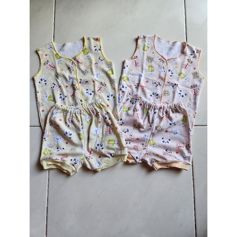 PRELOVED  1 Set Baju Bayi Baru Lahir