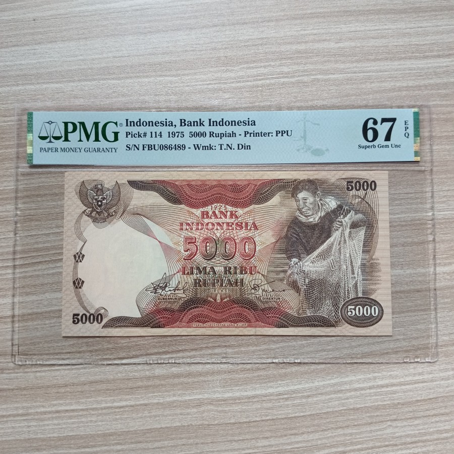 PMG Uang Kuno 5000 Rupiah Penjala 1975 67 EPQ Superb UNC RARE